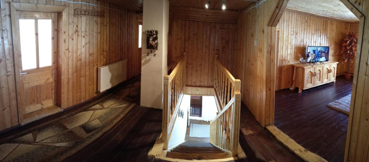 Casa Marcela Fundata Luaran gambar