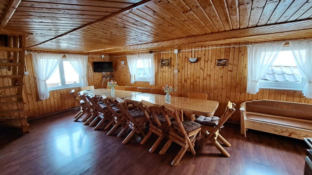 Casa Marcela Fundata Luaran gambar